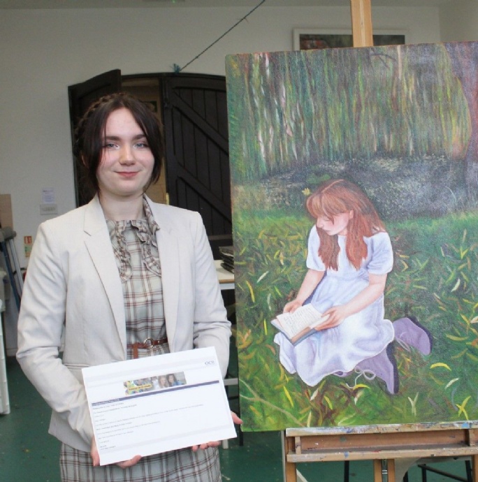 News » Genevieve Scored Top Marks In Her GCSE Fine Art